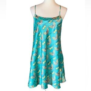 Cabernet Sleepwear green chemise lingerie with butterfly print Size Large
